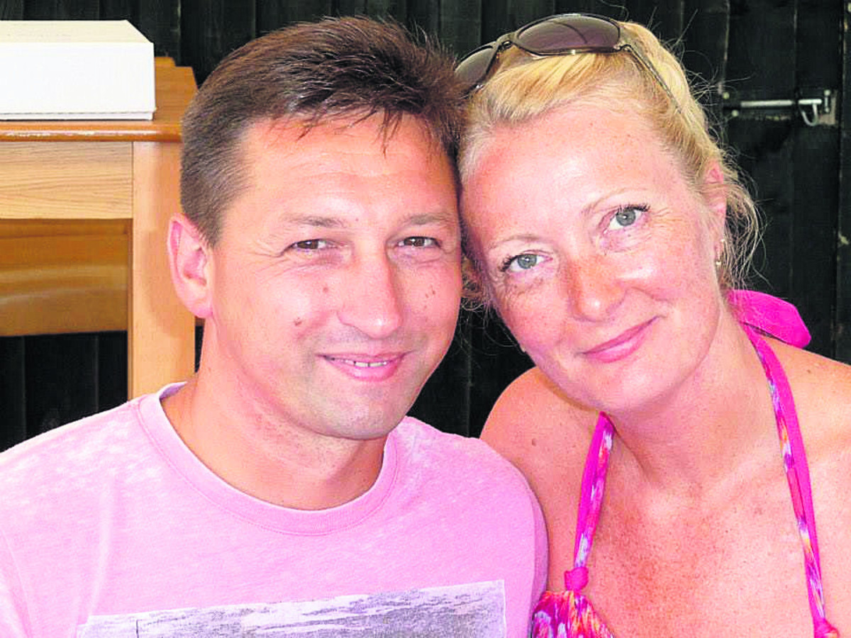This Is Wiltshire: Jason Redding and fiancée Michelle Ravell - 2753839