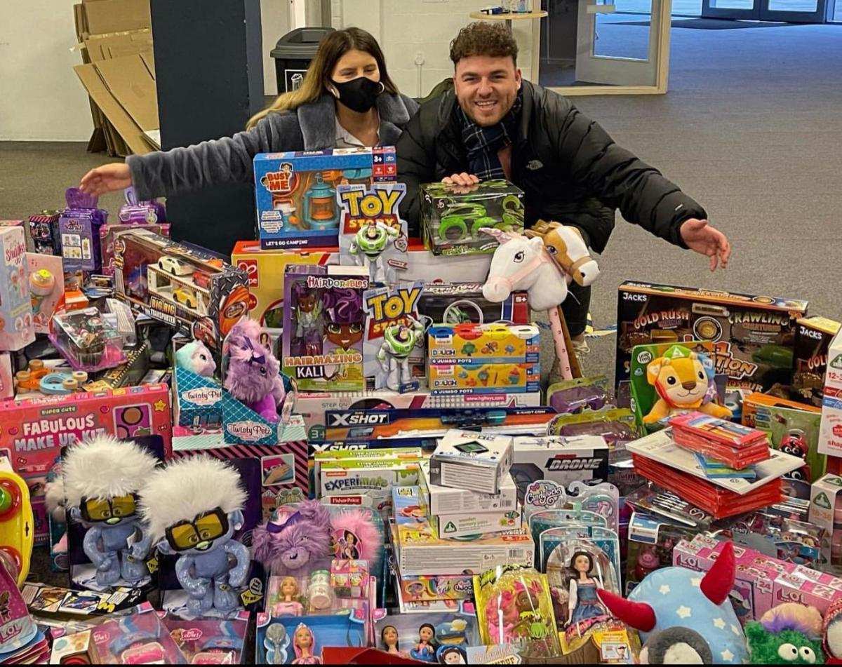 Couple bring more Christmas cheer to vulnerable children - Vimarsana News