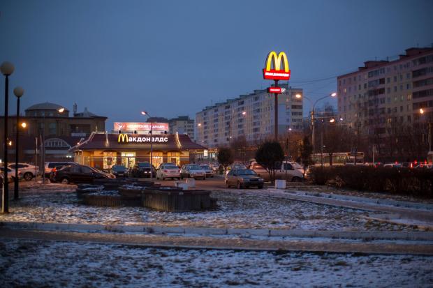 A McDonald’s restaurant in the centre of Dmitrov, a Russian town 75 km (47 miles) north of Moscow